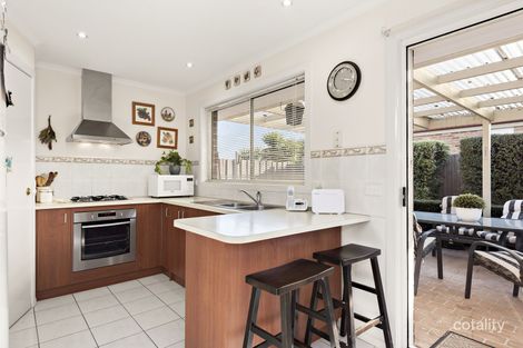 Property photo of 2 Bushy Park Place Carrum Downs VIC 3201