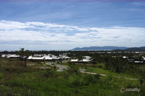 Property photo of 28 Minstrel Court Bushland Beach QLD 4818