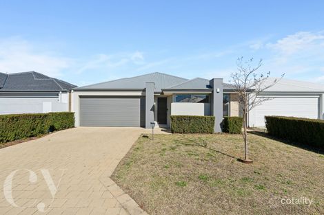 3 Aquamarine Pde, Treeby, WA 6164