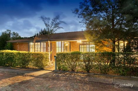 5 Walsingham Cres, Kurunjang, VIC 3337
