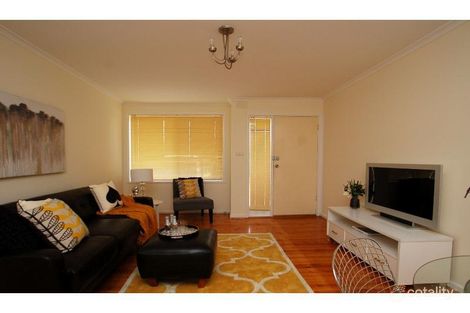 Property photo of 2/20 Grevillia Road Oak Park VIC 3046