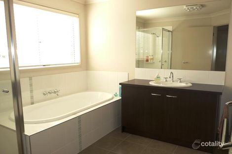 13 Smith St, Cobden, VIC 3266