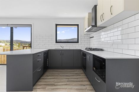 Property photo of 58 Vivian Drive Rokeby TAS 7019