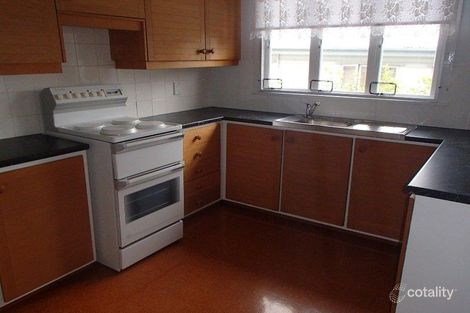 Property photo of 28 Hayes Street Raceview QLD 4305