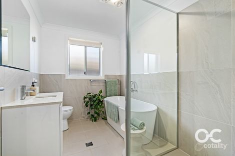 Property photo of 31A Clem McFawn Place Orange NSW 2800