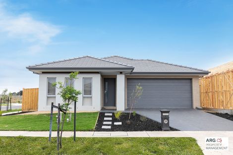 8 Mirium St, Donnybrook, VIC 3064