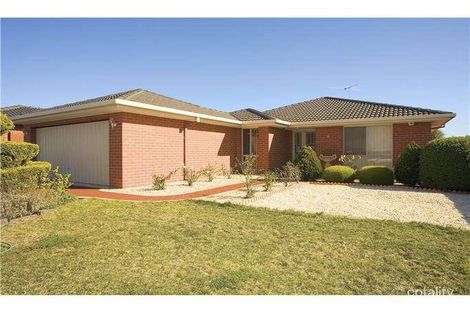 6 Kelly Ave, Burnside, VIC 3023