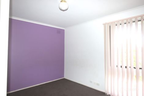 Property photo of 29 Wintersun Drive Albanvale VIC 3021