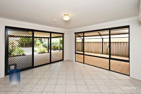 Property photo of 16 Swanson Way Secret Harbour WA 6173