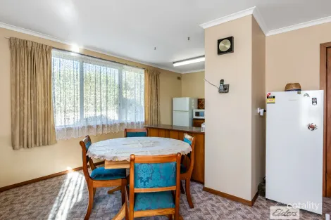 Property photo of 2 Willow Place Upper Burnie TAS 7320