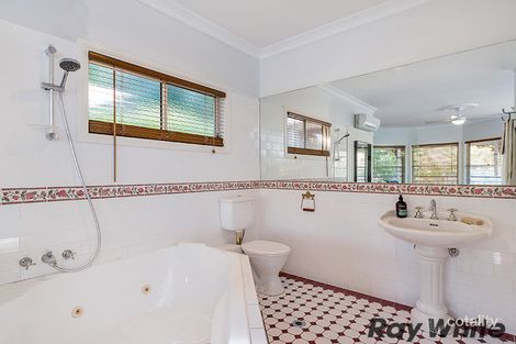 Property photo of 12 Woodtop Court Ferny Hills QLD 4055