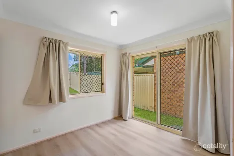 Property photo of 4 McKenzie Place Forest Lake QLD 4078