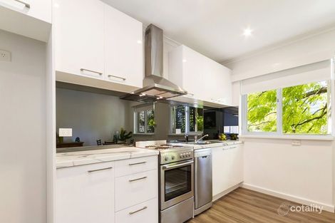 Property photo of 21/2A Bates Street Malvern East VIC 3145
