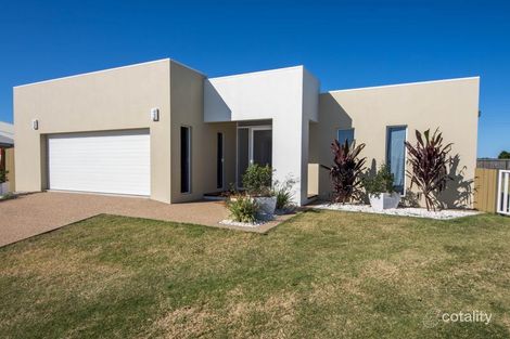 Property photo of 18 Torrisi Place Kalkie QLD 4670