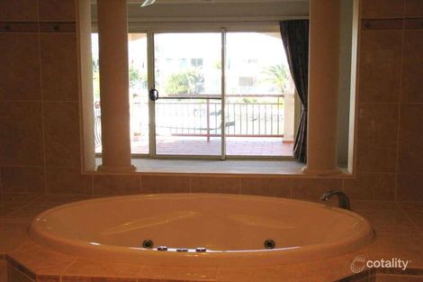 Property photo of 8041 The Parkway Hope Island QLD 4212