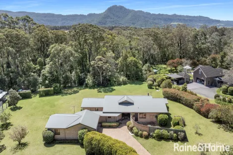 9 West Cambewarra Rd, North Nowra, NSW 2541