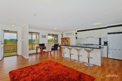 Property photo of 102 Explorers Way Highland Park QLD 4211