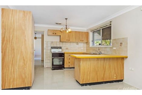 Property photo of 11 Melville Road St Clair NSW 2759