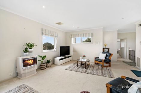 Property photo of 3 Hogan Close Bonbeach VIC 3196