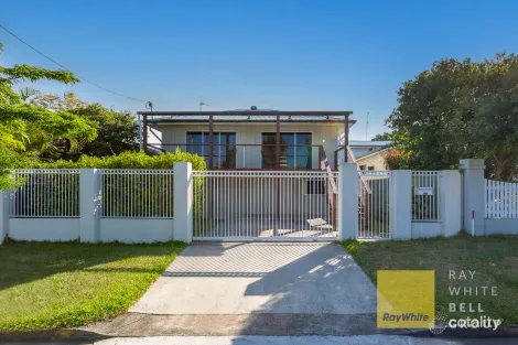 12 Deakin Ave, Southport, QLD 4215