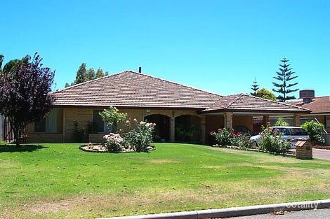 11 Morse Pl, Morley, WA 6062