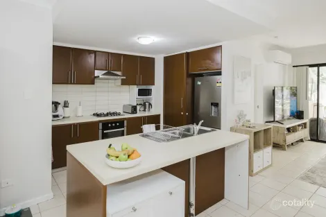 Property photo of 29/5 Eastleigh Loop Currambine WA 6028