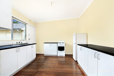 1/5 Exeter Ave, North Wollongong, NSW 2500