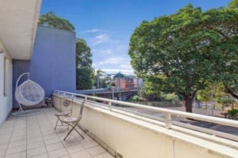 Property photo of 102/17-20 The Esplanade Ashfield NSW 2131