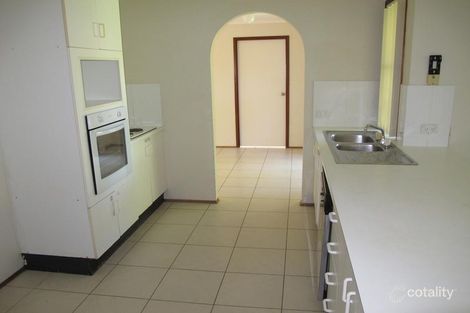 Property photo of 4 Leesa Court Highland Park QLD 4211