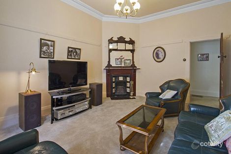 Property photo of 97 Ivanhoe Parade Ivanhoe VIC 3079
