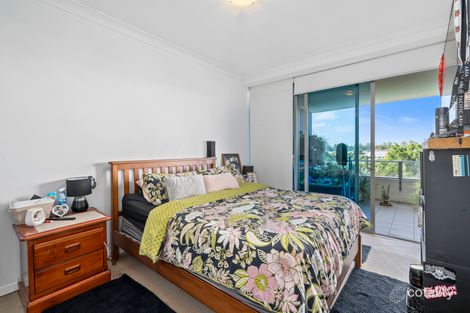 Property photo of 209/41 Harbour Town Drive Biggera Waters QLD 4216