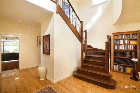 Property photo of 9 Bernborough Avenue Balwyn VIC 3103