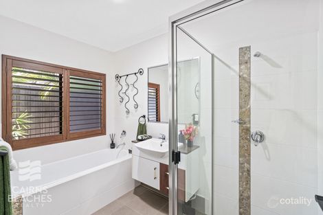 Property photo of 4 Savaii Close Palm Cove QLD 4879