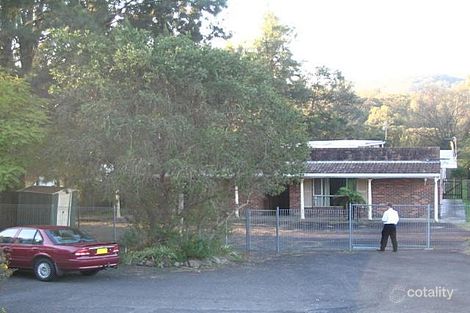 8 Avoca Dr, Erina, NSW 2250