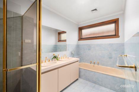 Property photo of 28 Winbrook Court Doncaster VIC 3108