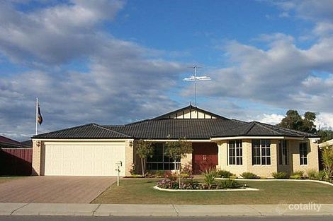 17 Grandmere Pde, Meadow Springs, WA 6210