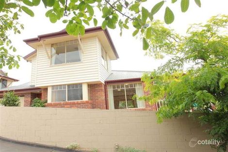 1/9 Rose Ct, Sandy Bay, TAS 7005