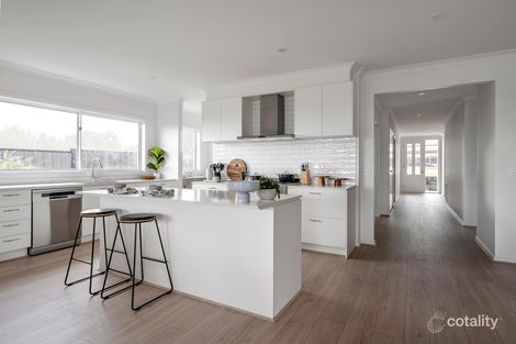 Property photo of 13 Topographical Crescent Greenvale VIC 3059