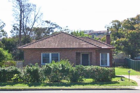 166 Northcliffe Dr, Warrawong, NSW 2502