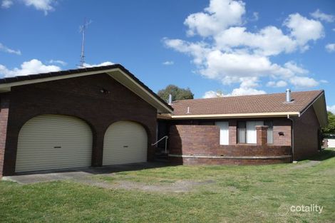 Property photo of 42 Coronation Avenue Glen Innes NSW 2370