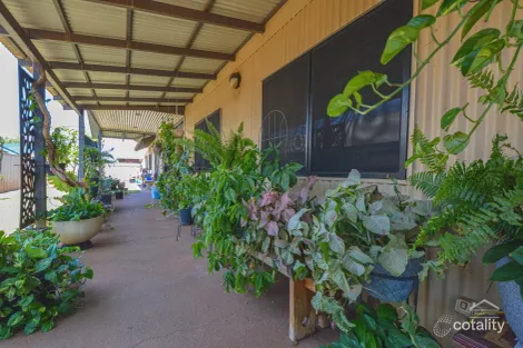 Property photo of 33 Nix Avenue South Hedland WA 6722