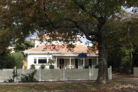 Property photo of 19 Kintore Crescent Box Hill VIC 3128