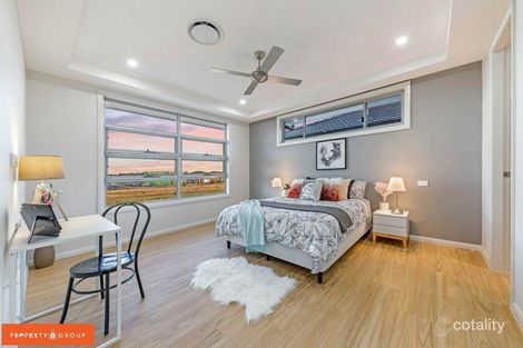 Property photo of 75 Salix Crescent Marsden Park NSW 2765