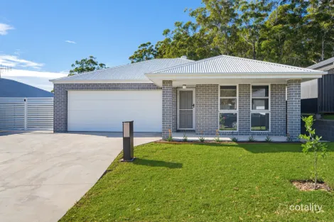 21 Lewin Cct, Port Macquarie, NSW 2444