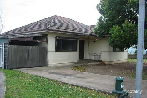 16 Lamonerie St, Toongabbie, NSW 2146