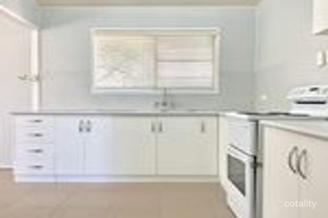 Property photo of 15 Queen Elizabeth Drive Dysart QLD 4745