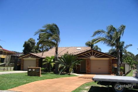 1/4 Eda Pl, Elermore Vale, NSW 2287