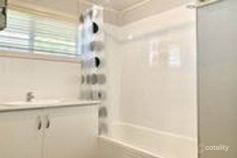 Property photo of 15 Queen Elizabeth Drive Dysart QLD 4745