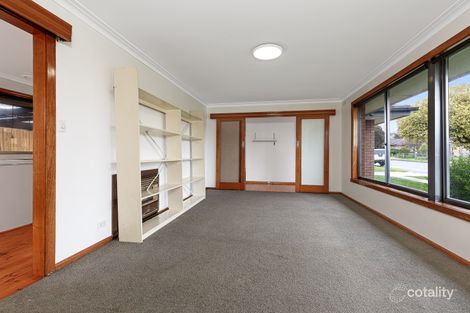 Property photo of 32 Rowlands Street Sebastopol VIC 3356