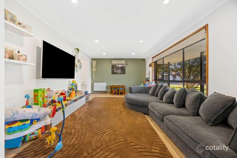Property photo of 32 Bradby Avenue Mount Clear VIC 3350